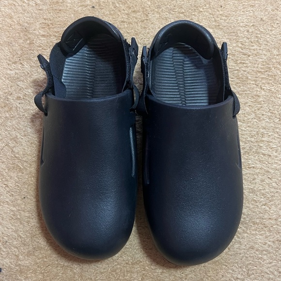 Nike Mules - Picture 2 of 5